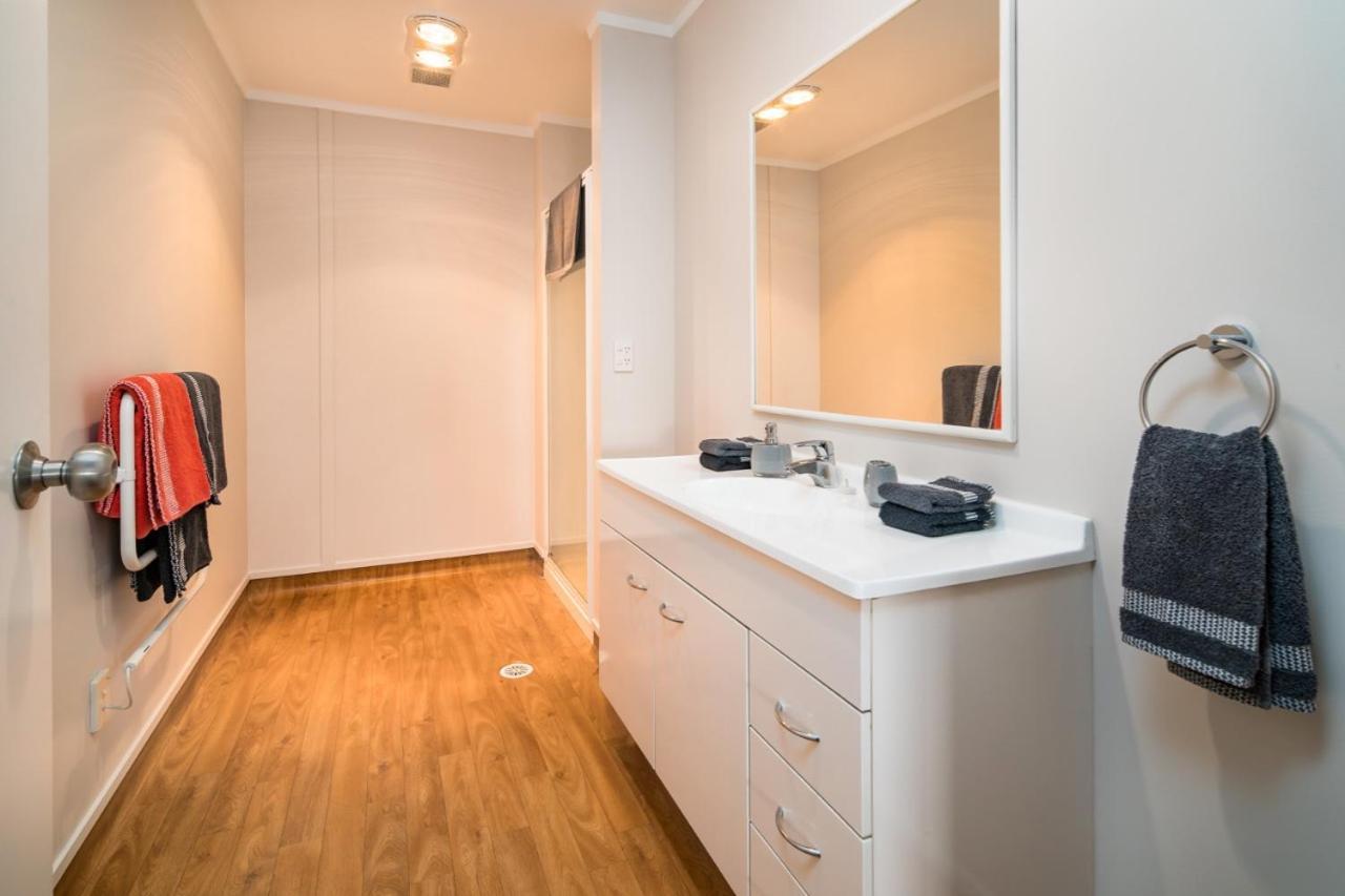 Central Manukau Escape Apartment Auckland Ngoại thất bức ảnh